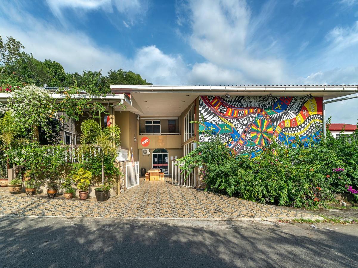 Oyo 89932 Dd Homestay Kota Kinabalu Bagian luar foto