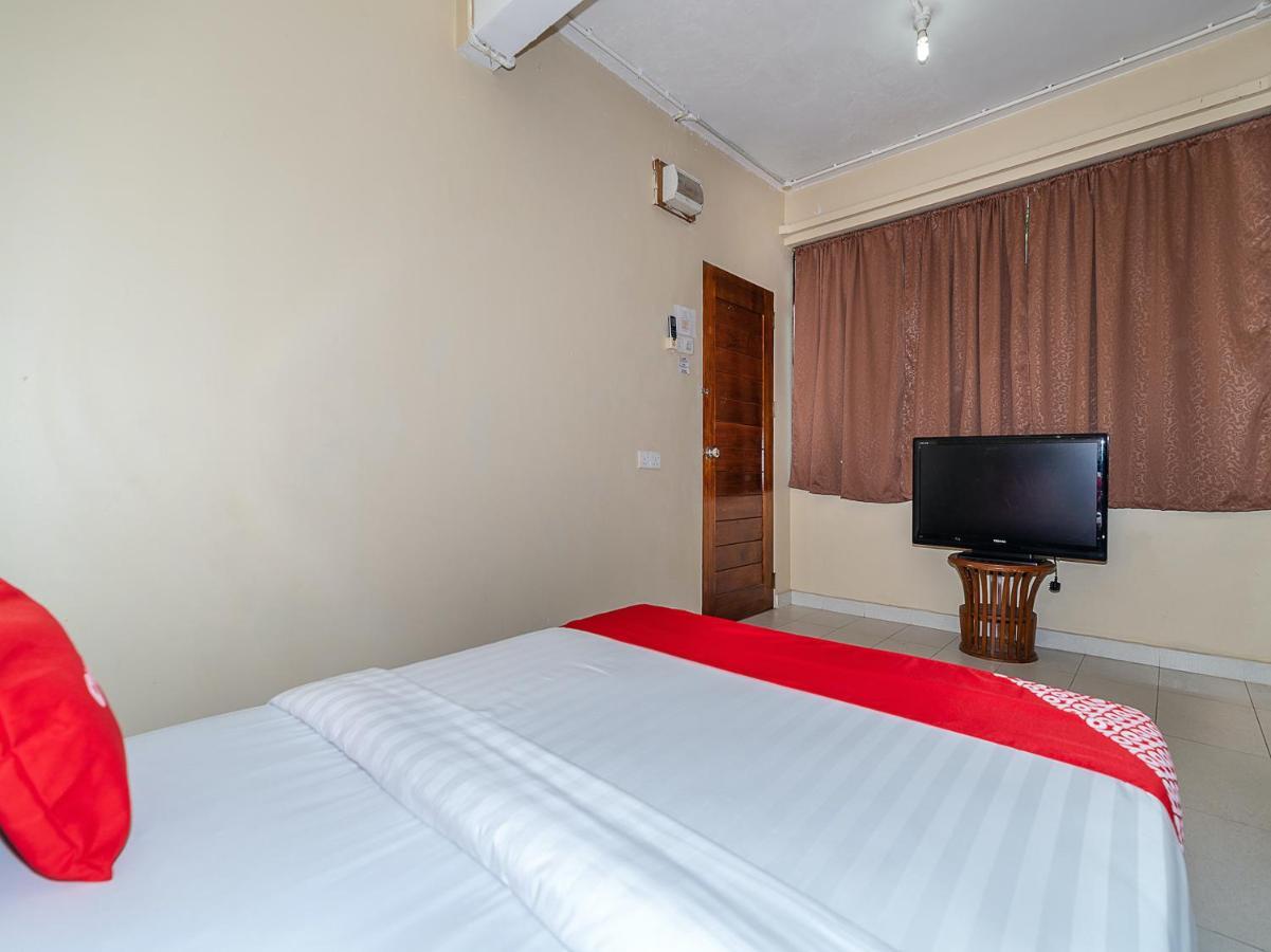 Oyo 89932 Dd Homestay Kota Kinabalu Bagian luar foto