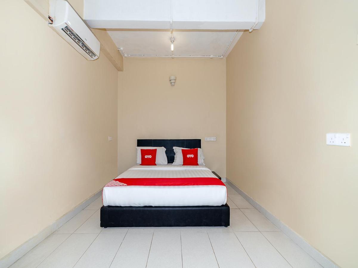 Oyo 89932 Dd Homestay Kota Kinabalu Bagian luar foto